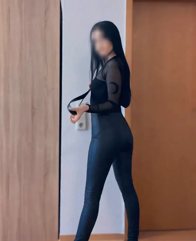 Paige, 29
